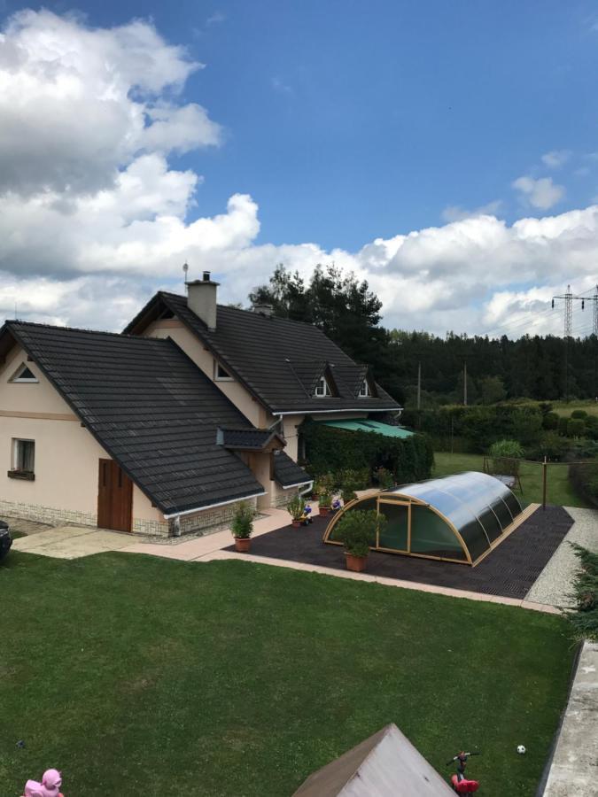 Vila V Jesenikach Bridlicna Экстерьер фото
